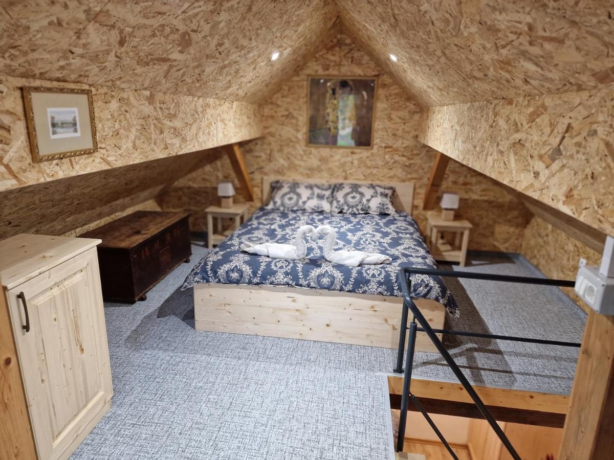 Ferienhaus Vineyard Vinska Grajska Kasca